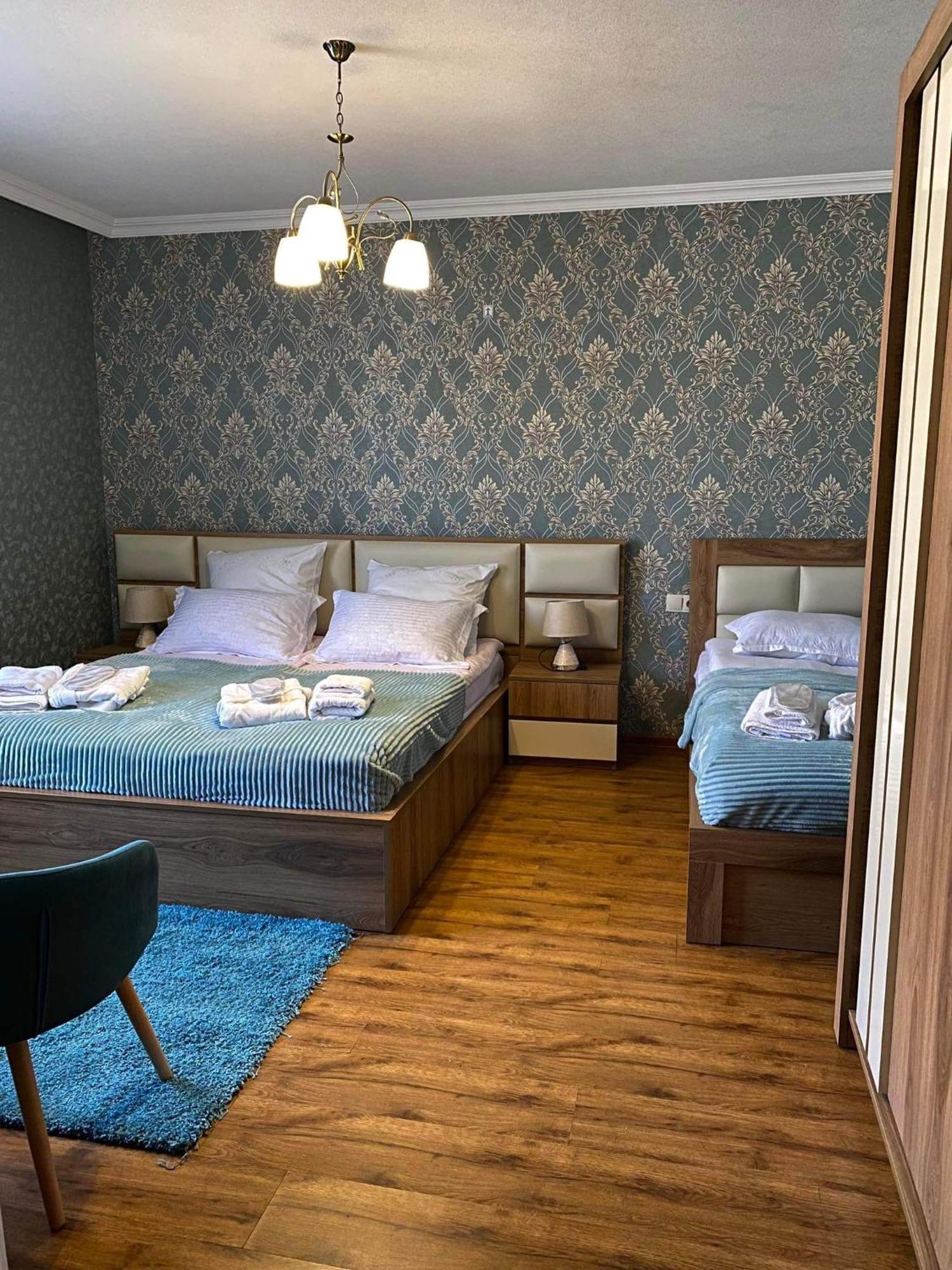 Готель Golden Star Kazbegi Номер фото
